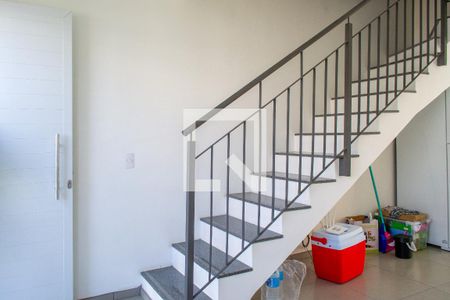 Casa de condomínio para alugar com 81m², 2 quartos e 1 vaga Casa de condomínio para alugar com 81m², 2 quartos e 1 vagaSala