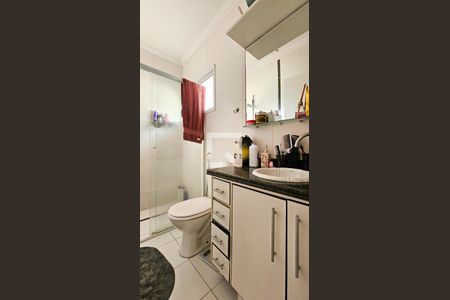 Casa à venda com 125m², 3 quartos e 2 vagasBanheiro