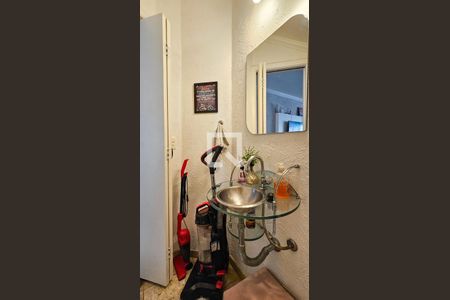 Casa à venda com 125m², 3 quartos e 2 vagasLavabo