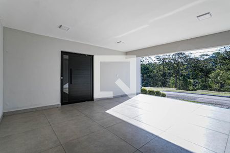 Casa de condomínio para alugar com 288m², 3 quartos e 4 vagasGaragem