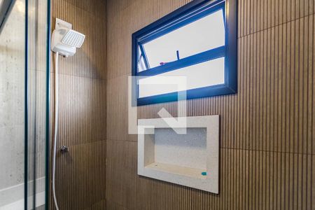 Casa de condomínio para alugar com 288m², 3 quartos e 4 vagasBanheiro Suíte 2