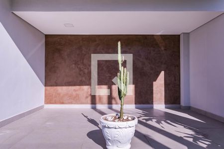 Casa de condomínio para alugar com 288m², 3 quartos e 4 vagasEntrada