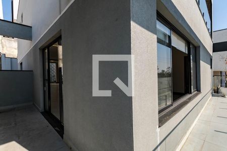 Casa de condomínio para alugar com 288m², 3 quartos e 4 vagasSacada