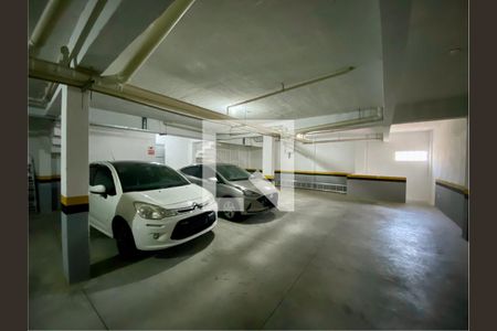 Casa de condomínio à venda com 102m², 3 quartos e 2 vagas Casa de condomínio à venda com 102m², 3 quartos e 2 vagasGaragem