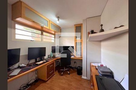 Casa à venda com 220m², 3 quartos e 2 vagas Casa à venda com 220m², 3 quartos e 2 vagasFoto 15