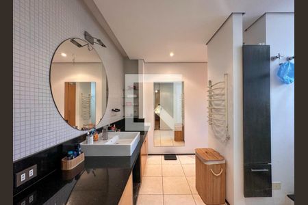 Casa à venda com 220m², 3 quartos e 2 vagas Casa à venda com 220m², 3 quartos e 2 vagasFoto 24