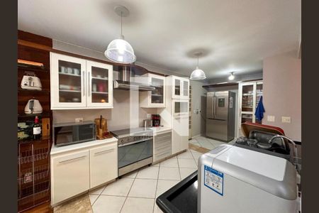 Casa à venda com 220m², 3 quartos e 2 vagas Casa à venda com 220m², 3 quartos e 2 vagasFoto 20