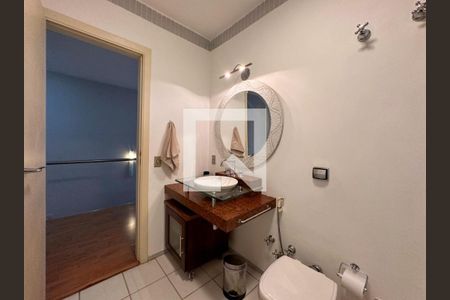 Casa à venda com 220m², 3 quartos e 2 vagas Casa à venda com 220m², 3 quartos e 2 vagasFoto 26