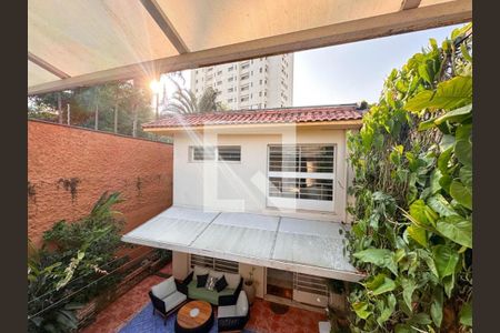 Casa à venda com 220m², 3 quartos e 2 vagas Casa à venda com 220m², 3 quartos e 2 vagasFoto 29