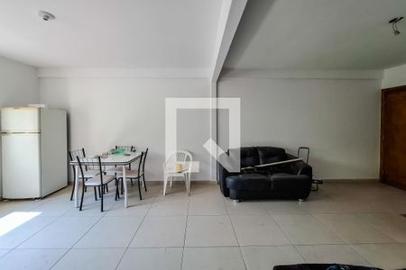 Kitnet de kitnet/studio para alugar com 1 quarto, 40m² em Cambuci, São Paulo