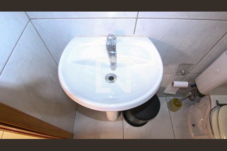 Casa à venda com 278m², 5 quartos e 1 vagaLavabo