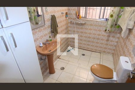 Casa à venda com 278m², 5 quartos e 1 vagaBanheiro