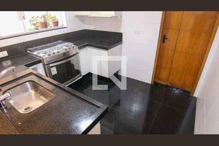 Casa à venda com 278m², 5 quartos e 1 vagaCozinha 2