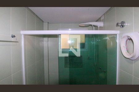 Casa à venda com 278m², 5 quartos e 1 vagaBanheiro 2