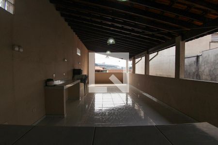 Casa à venda com 278m², 5 quartos e 1 vagaQuintal