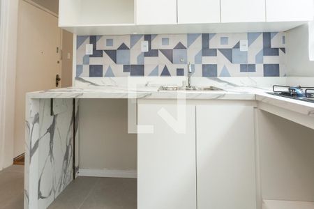 Cozinha de apartamento à venda com 1 quarto, 29m² em Moinhos de Vento, Porto Alegre