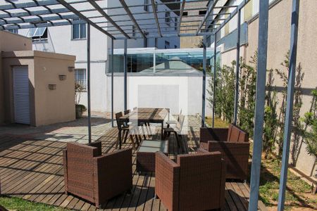 Apartamento para alugar com 25m², 1 quarto e sem vagaÁrea comum - Churrasqueira