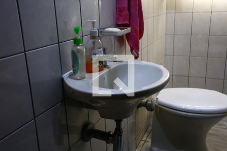 Lavabo de casa à venda com 3 quartos, 182m² em Instituto de Previdência, Taboão da Serra