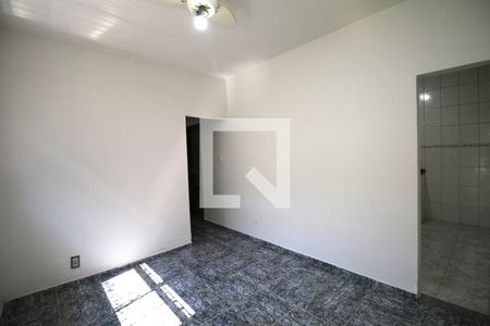 Sala de casa para alugar com 2 quartos, 62m² em Olaria, Rio de Janeiro