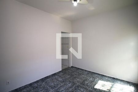 Sala de casa para alugar com 2 quartos, 62m² em Olaria, Rio de Janeiro