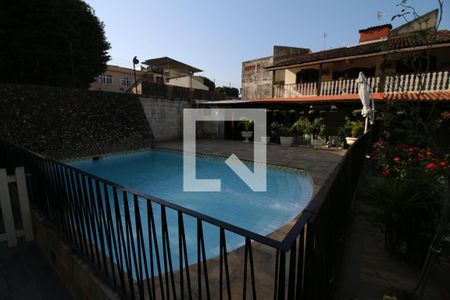 Casa à venda com 420m², 3 quartos e 2 vagasPiscina