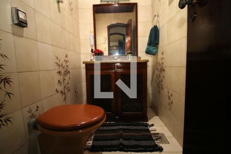 Casa à venda com 420m², 3 quartos e 2 vagasBanheiro Social