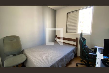 Apartamento à venda com 110m², 4 quartos e 3 vagasQuarto 2