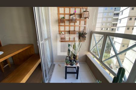 Sala de apartamento à venda com 4 quartos, 110m² em Buritis, Belo Horizonte