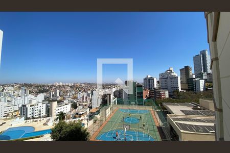 Apartamento à venda com 110m², 4 quartos e 3 vagasQuarto 4