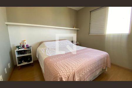 Quarto Suíte de apartamento à venda com 4 quartos, 110m² em Buritis, Belo Horizonte