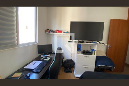 Apartamento à venda com 110m², 4 quartos e 3 vagasQuarto 4