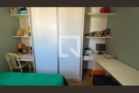 Apartamento à venda com 110m², 4 quartos e 3 vagasQuarto 3