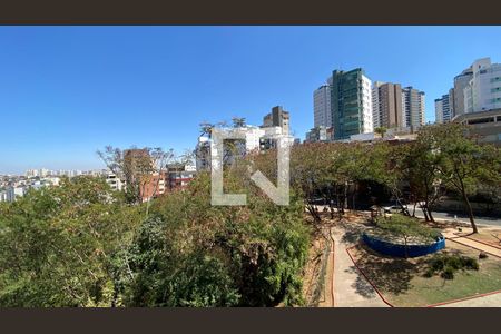 Apartamento à venda com 110m², 4 quartos e 3 vagasVista