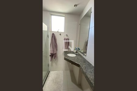 Apartamento à venda com 110m², 4 quartos e 3 vagasBanheiro Social