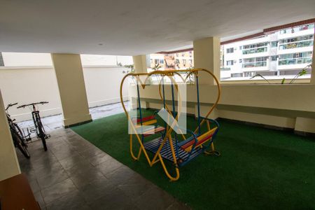 Apartamento à venda com 220m², 2 quartos e 3 vagasÁrea comum - Playground