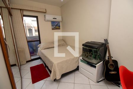 Apartamento à venda com 220m², 2 quartos e 3 vagasQuarto 2