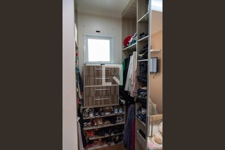 Apartamento à venda com 75m², 2 quartos e 2 vagasCloset da suíte