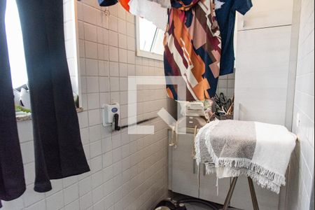 Apartamento à venda com 75m², 2 quartos e 2 vagasÁrea de serviço