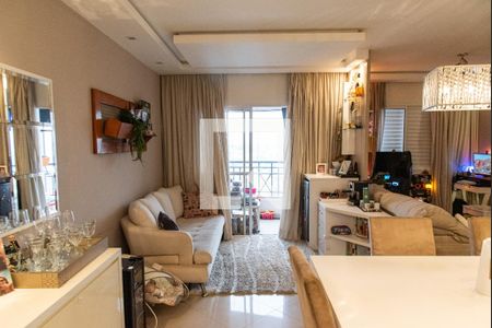 Apartamento à venda com 75m², 2 quartos e 2 vagasSala