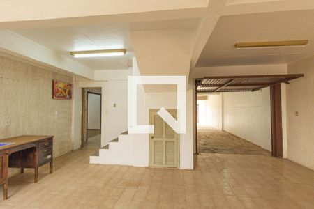 Casa à venda com 6 quartos, 395m² em Igara, Canoas