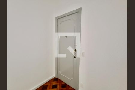 Apartamento para alugar com 75m², 2 quartos e 1 vagaSala