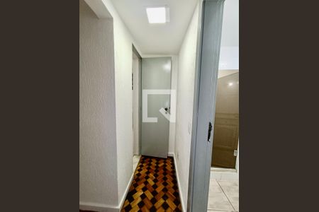 Apartamento para alugar com 75m², 2 quartos e 1 vagaCorredor