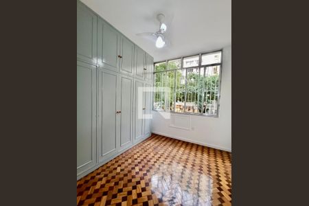 Apartamento para alugar com 75m², 2 quartos e 1 vagaQuarto 1