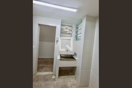 Apartamento para alugar com 75m², 2 quartos e 1 vagaÁrea serviço