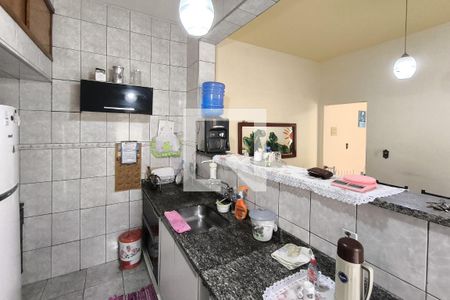 Casa à venda com 180m², 5 quartos e 1 vagaCopa e Cozinha