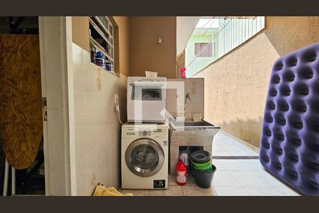 Casa à venda com 250m², 4 quartos e 3 vagasÁrea de Serviço