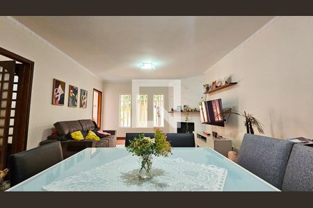 Sala de casa à venda com 4 quartos, 250m² em Vila Sao Pedro, São Paulo