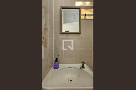 Casa à venda com 250m², 4 quartos e 3 vagasLavabo