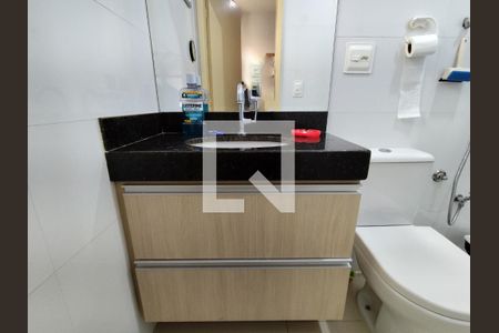 Apartamento para alugar com 120m², 3 quartos e 1 vaga Apartamento para alugar com 120m², 3 quartos e 1 vagaBanheiro