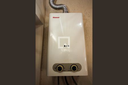 Casa de condomínio à venda com 220m², 3 quartos e 2 vagasAquecedor